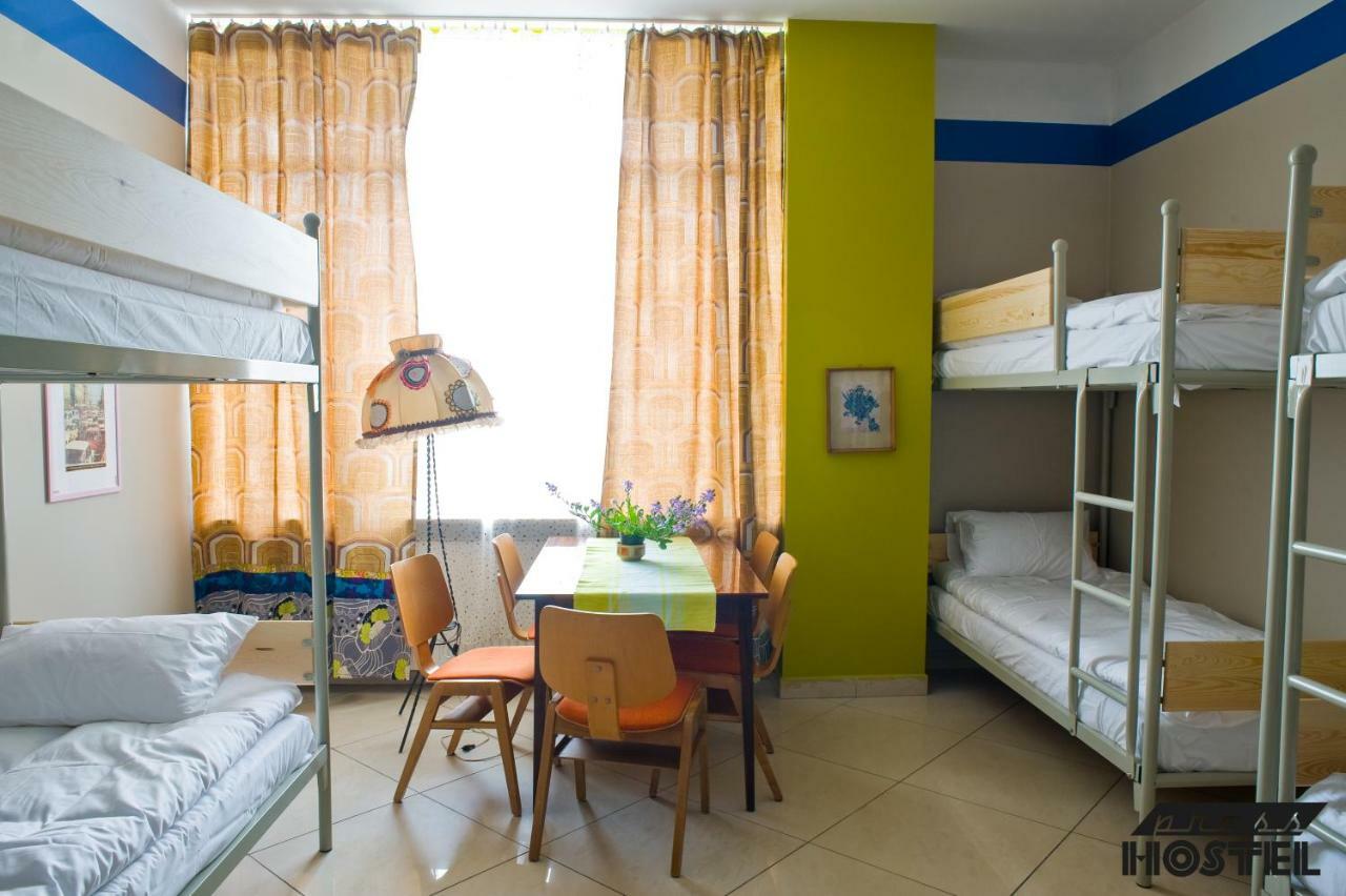 Press Hostel Varsavia Esterno foto