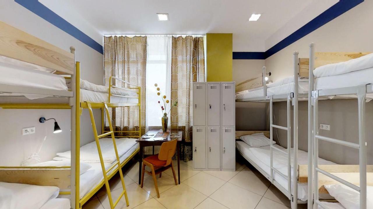 Press Hostel Varsavia Esterno foto