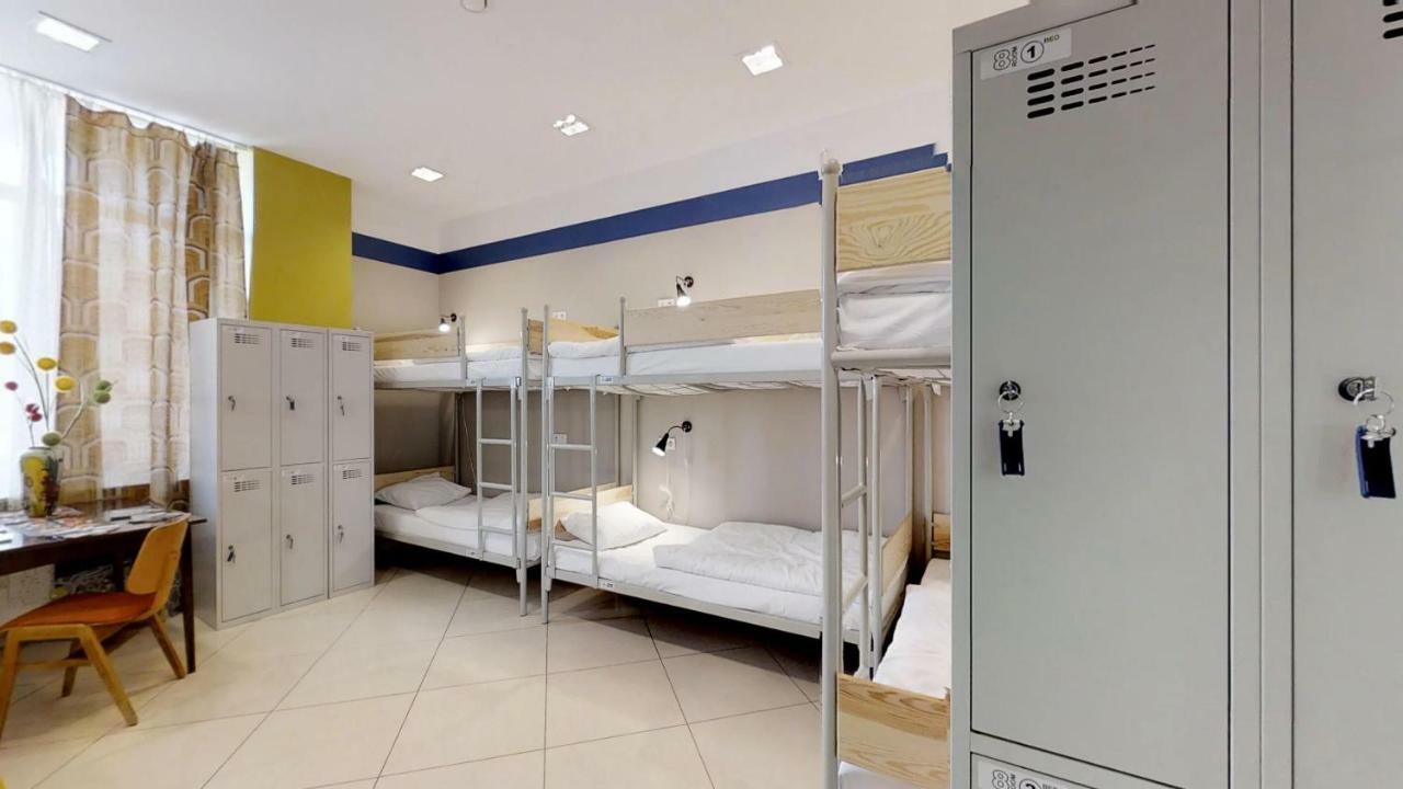 Press Hostel Varsavia Esterno foto